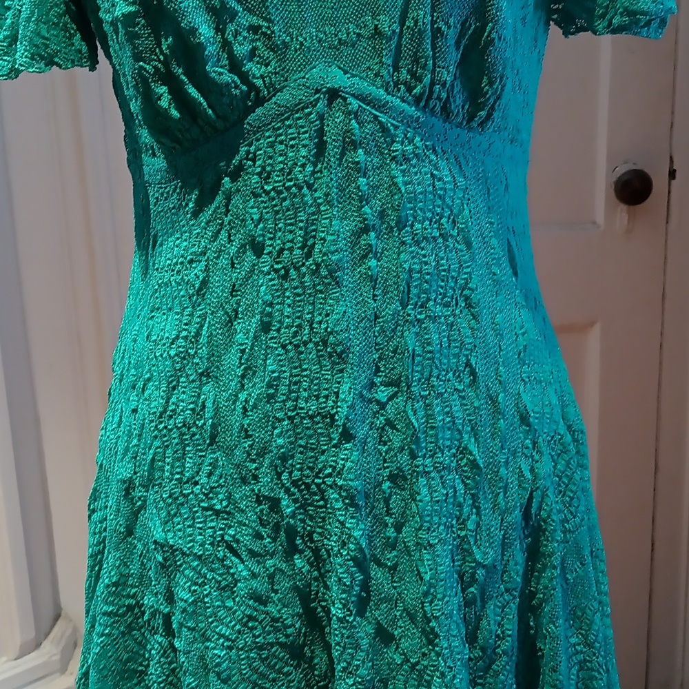 Rabbit Rabbit Rabbit Lace Fit N Flare Midi Dress - Picture 4 of 13